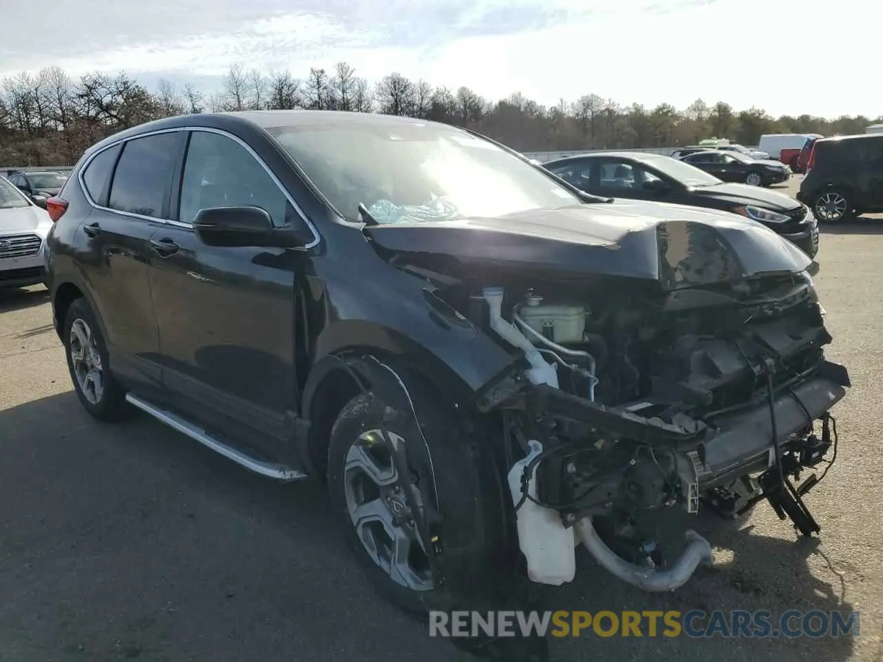 4 Photograph of a damaged car 2HKRW2H81KH623256 HONDA CRV 2019