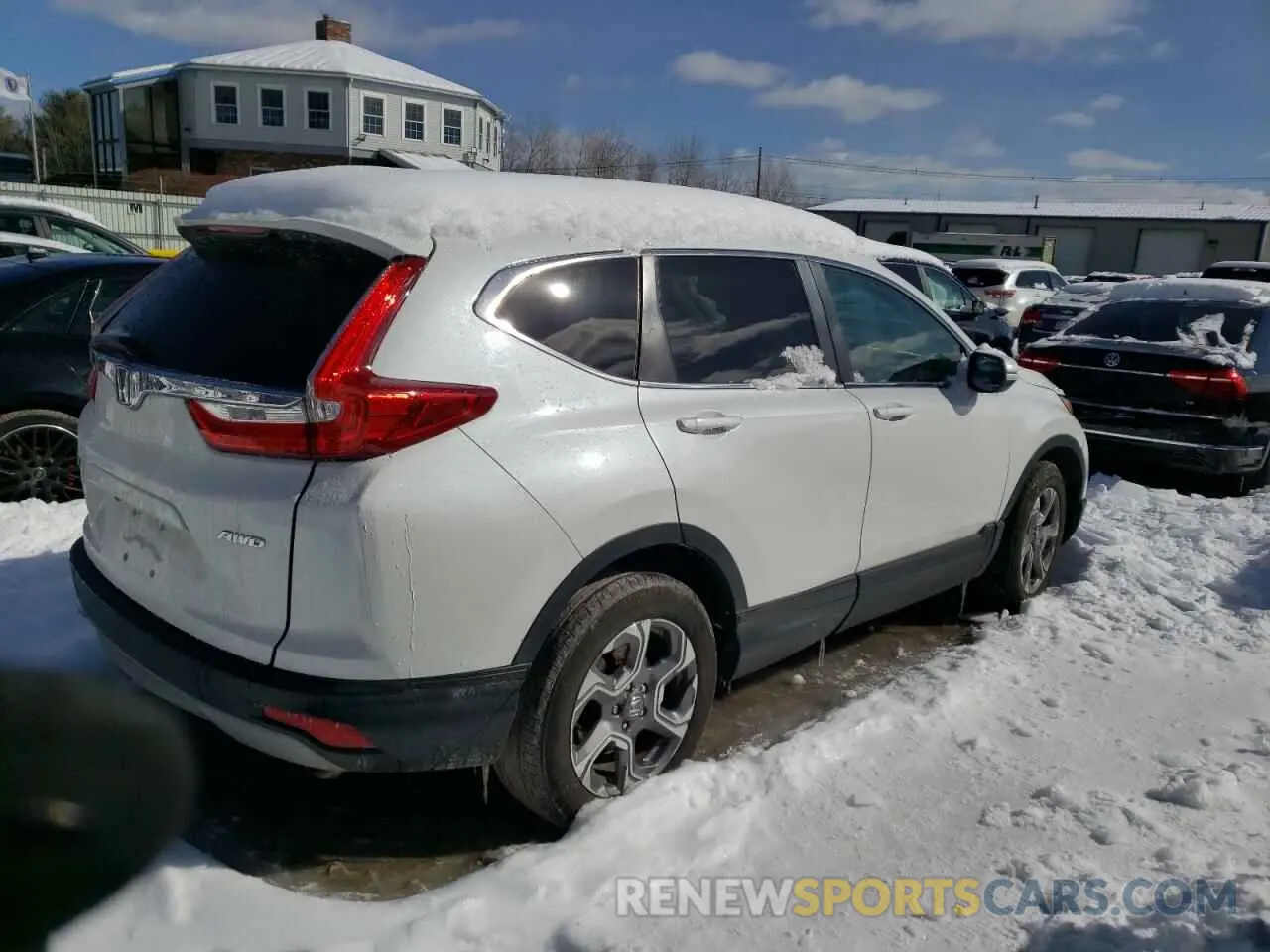 3 Photograph of a damaged car 2HKRW2H81KH634516 HONDA CRV 2019