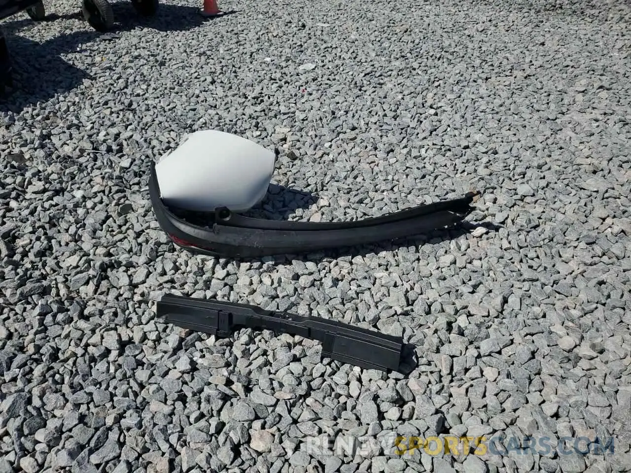 13 Photograph of a damaged car 2HKRW2H81KH647024 HONDA CRV 2019