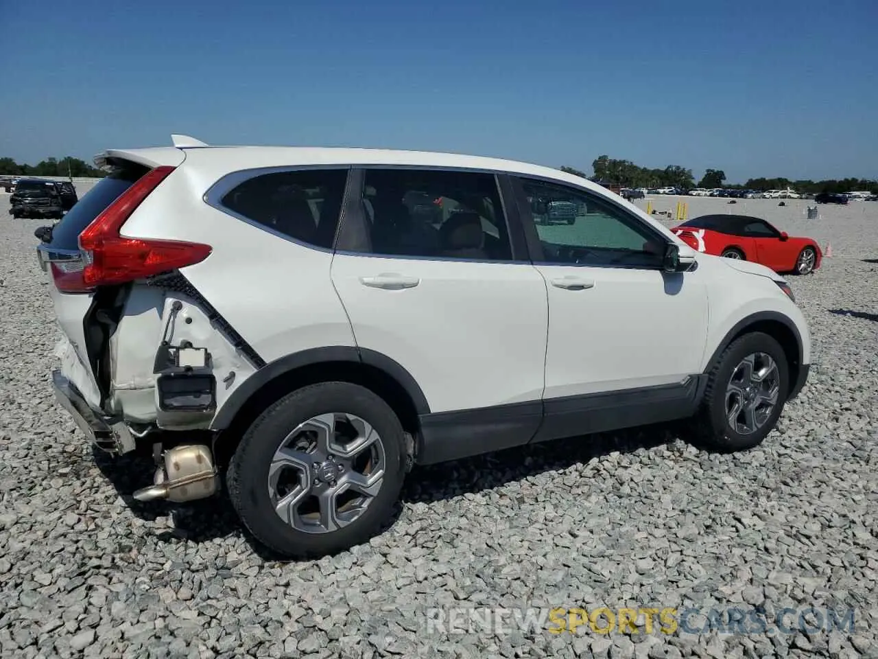 3 Photograph of a damaged car 2HKRW2H81KH647024 HONDA CRV 2019
