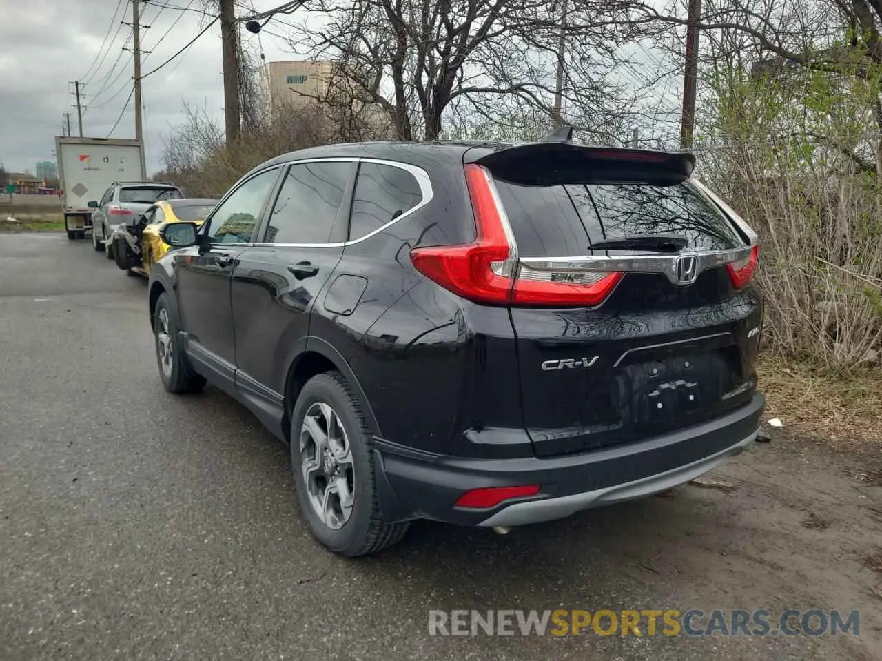 3 Photograph of a damaged car 2HKRW2H82KH108847 HONDA CRV 2019