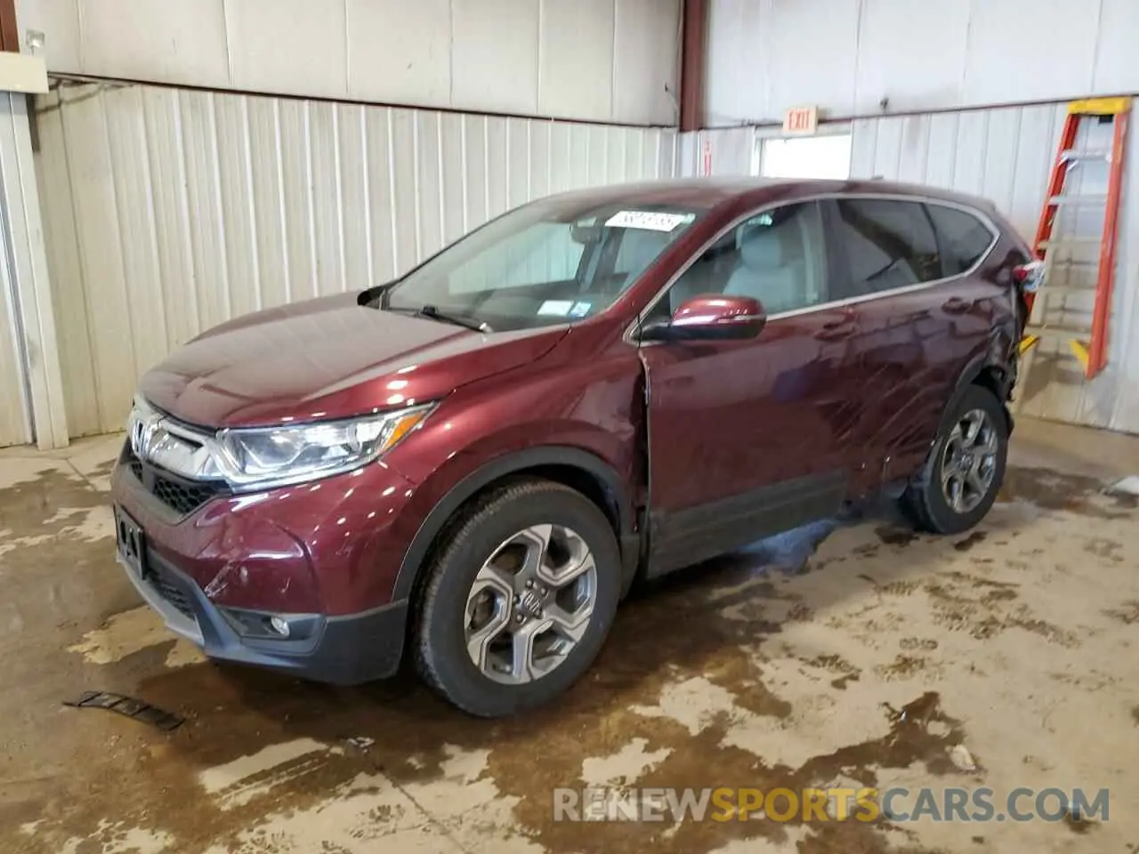 1 Photograph of a damaged car 2HKRW2H82KH675642 HONDA CRV 2019