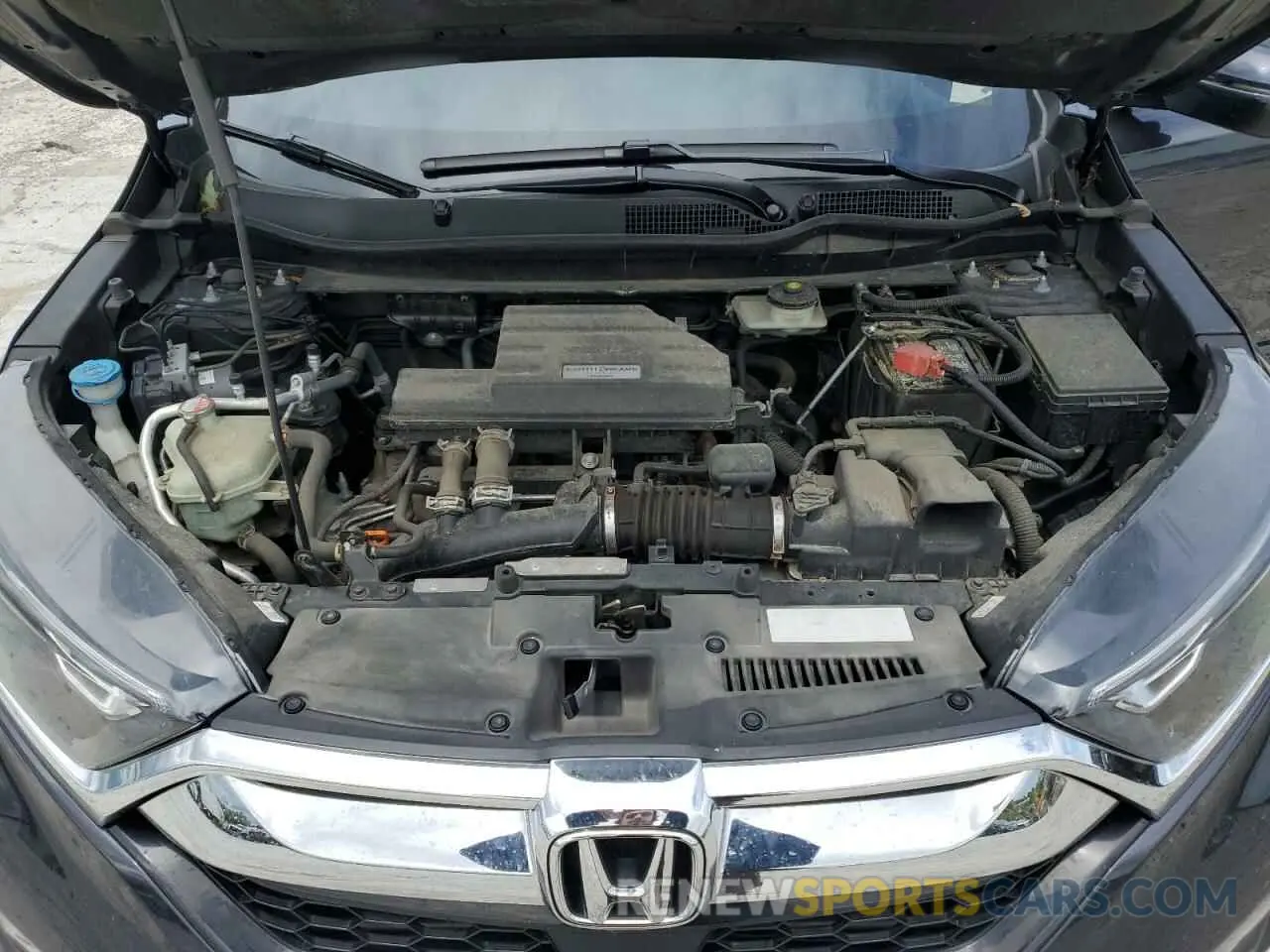 12 Photograph of a damaged car 2HKRW2H84KH659121 HONDA CRV 2019