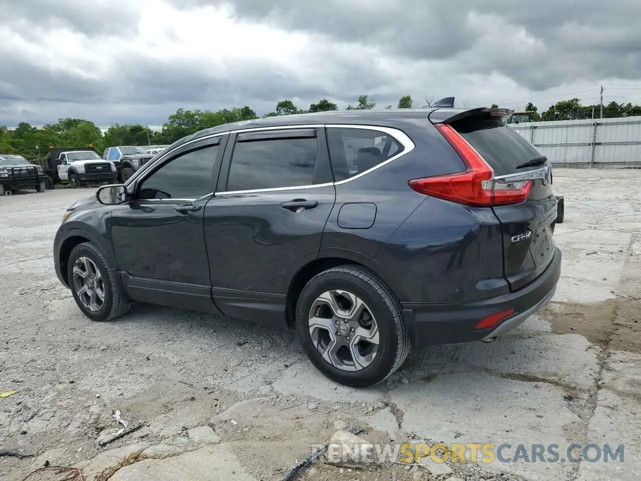 2 Photograph of a damaged car 2HKRW2H84KH659121 HONDA CRV 2019