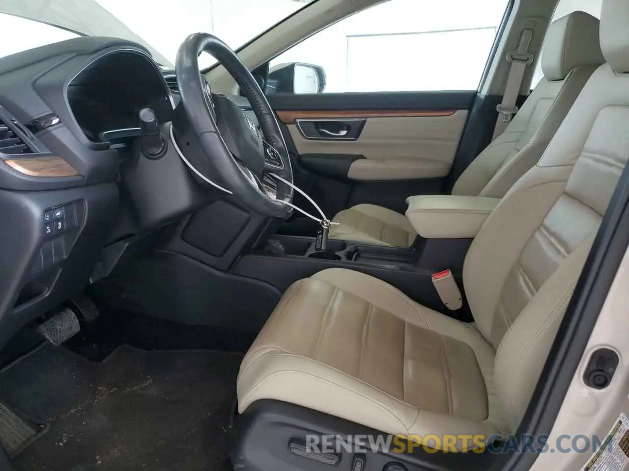 7 Photograph of a damaged car 2HKRW2H85KH641016 HONDA CRV 2019