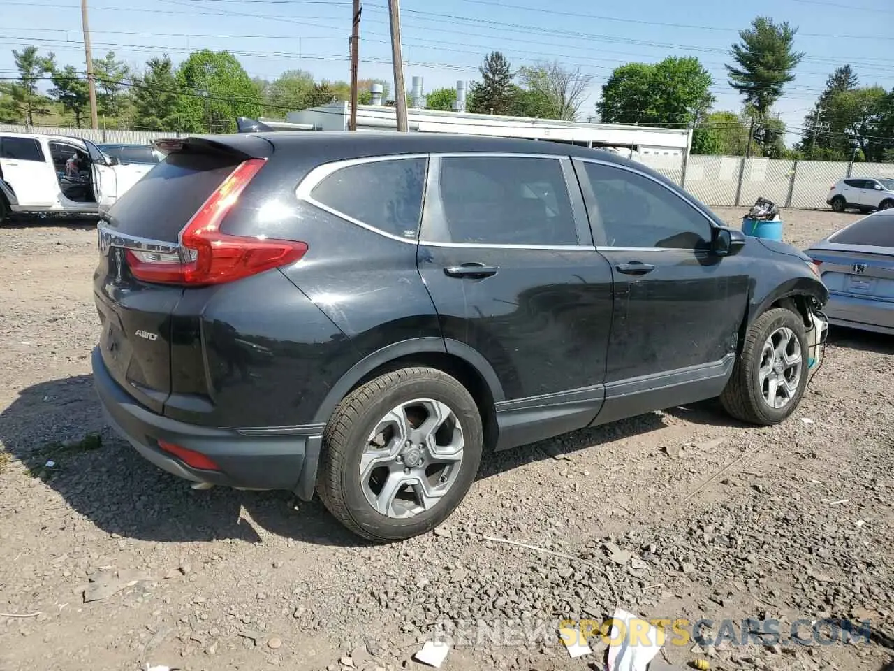 3 Photograph of a damaged car 2HKRW2H85KH658494 HONDA CRV 2019