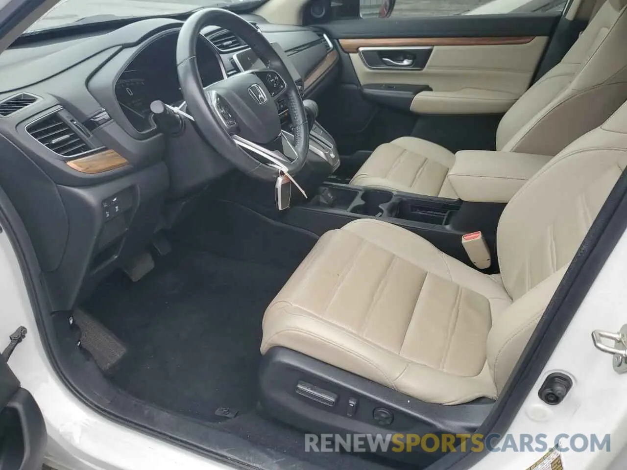 7 Photograph of a damaged car 2HKRW2H88KH672468 HONDA CRV 2019