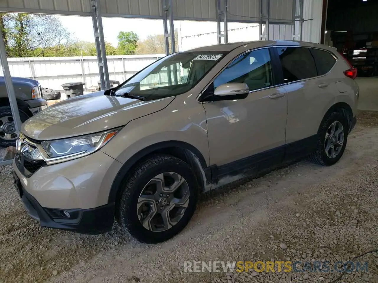 1 Photograph of a damaged car 2HKRW2H8XKH624017 HONDA CRV 2019
