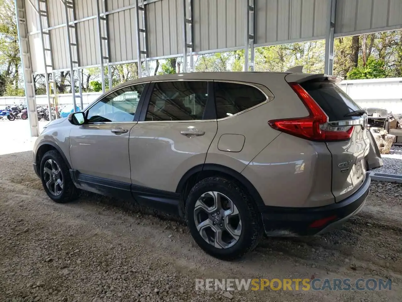 2 Photograph of a damaged car 2HKRW2H8XKH624017 HONDA CRV 2019