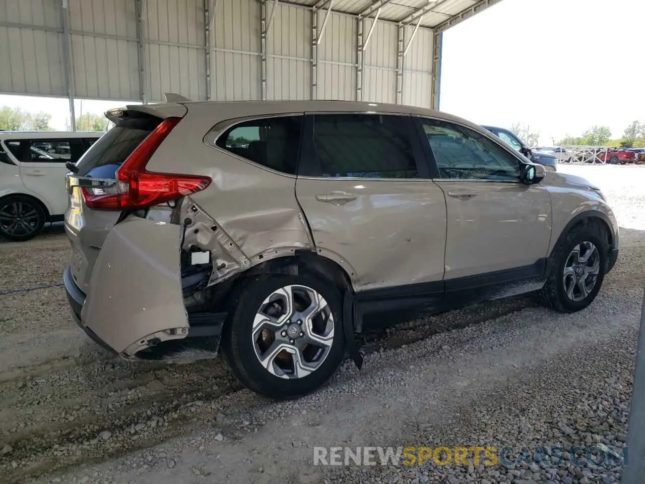 3 Photograph of a damaged car 2HKRW2H8XKH624017 HONDA CRV 2019