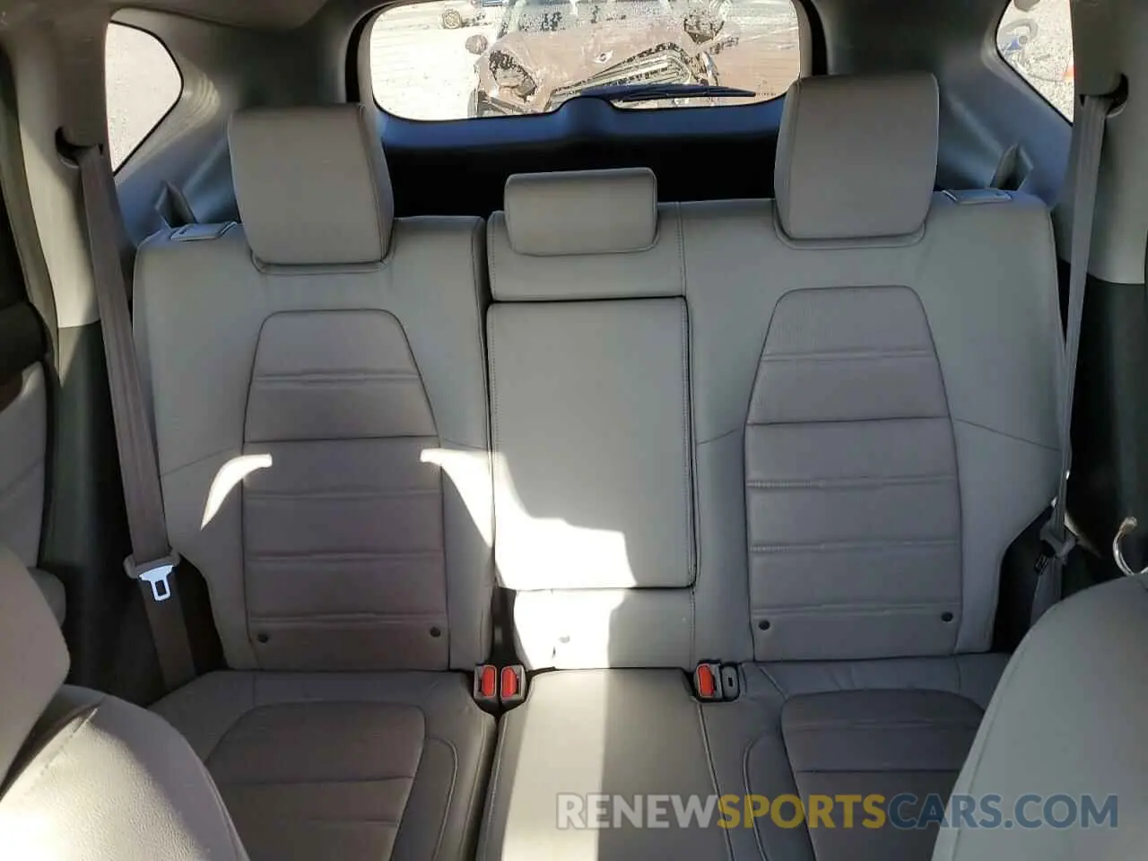 10 Photograph of a damaged car 2HKRW2H91KH625453 HONDA CRV 2019