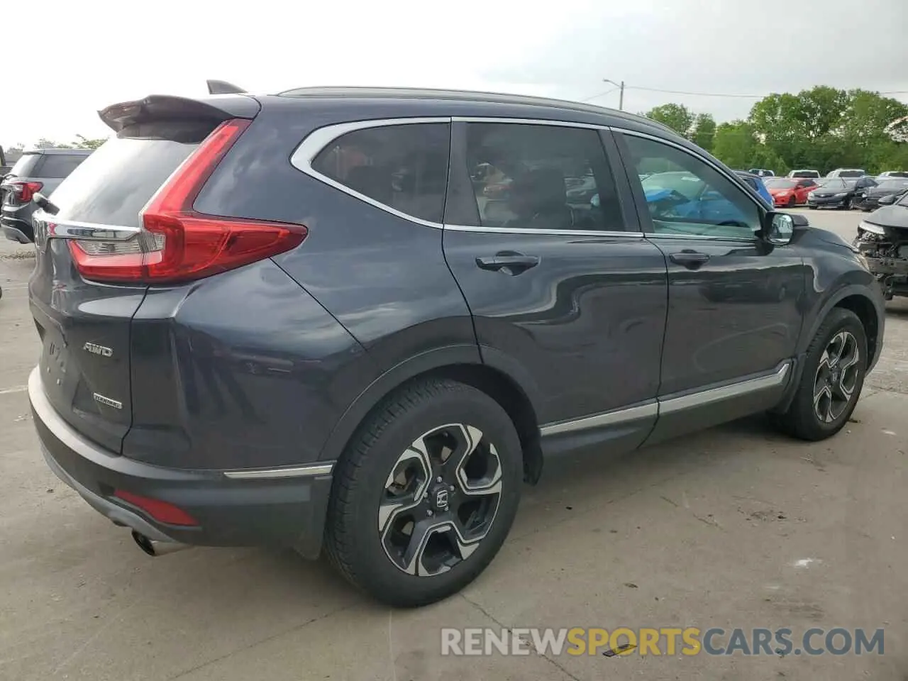 3 Photograph of a damaged car 2HKRW2H92KH614199 HONDA CRV 2019