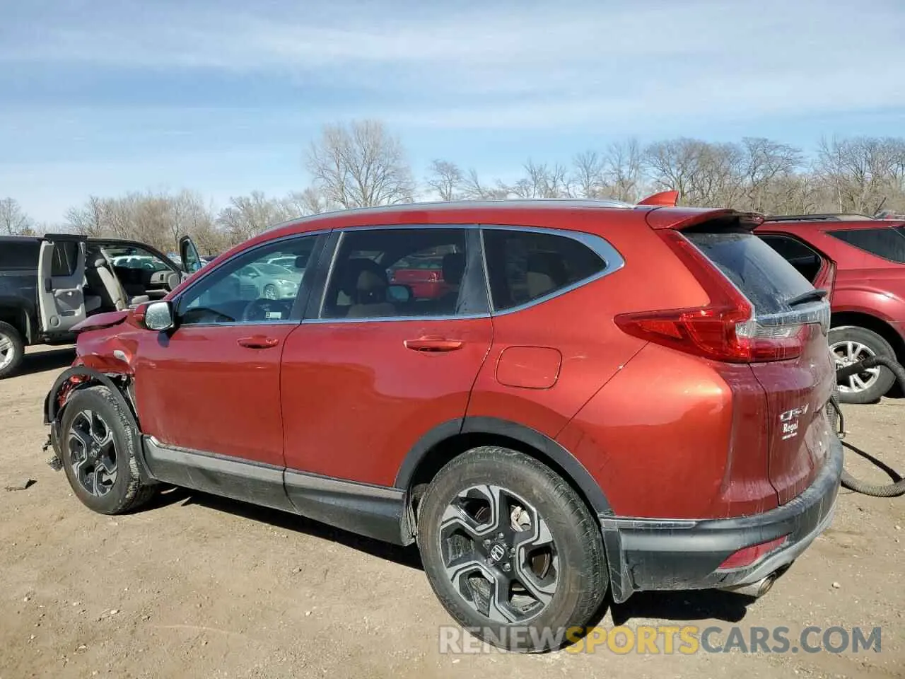 2 Photograph of a damaged car 2HKRW2H94KH606489 HONDA CRV 2019