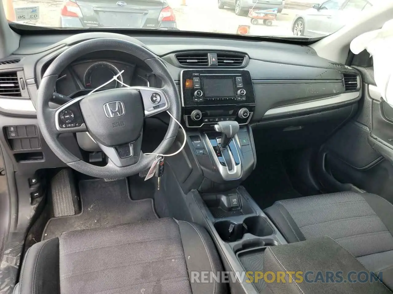 8 Photograph of a damaged car 2HKRW5H30KH409333 HONDA CRV 2019