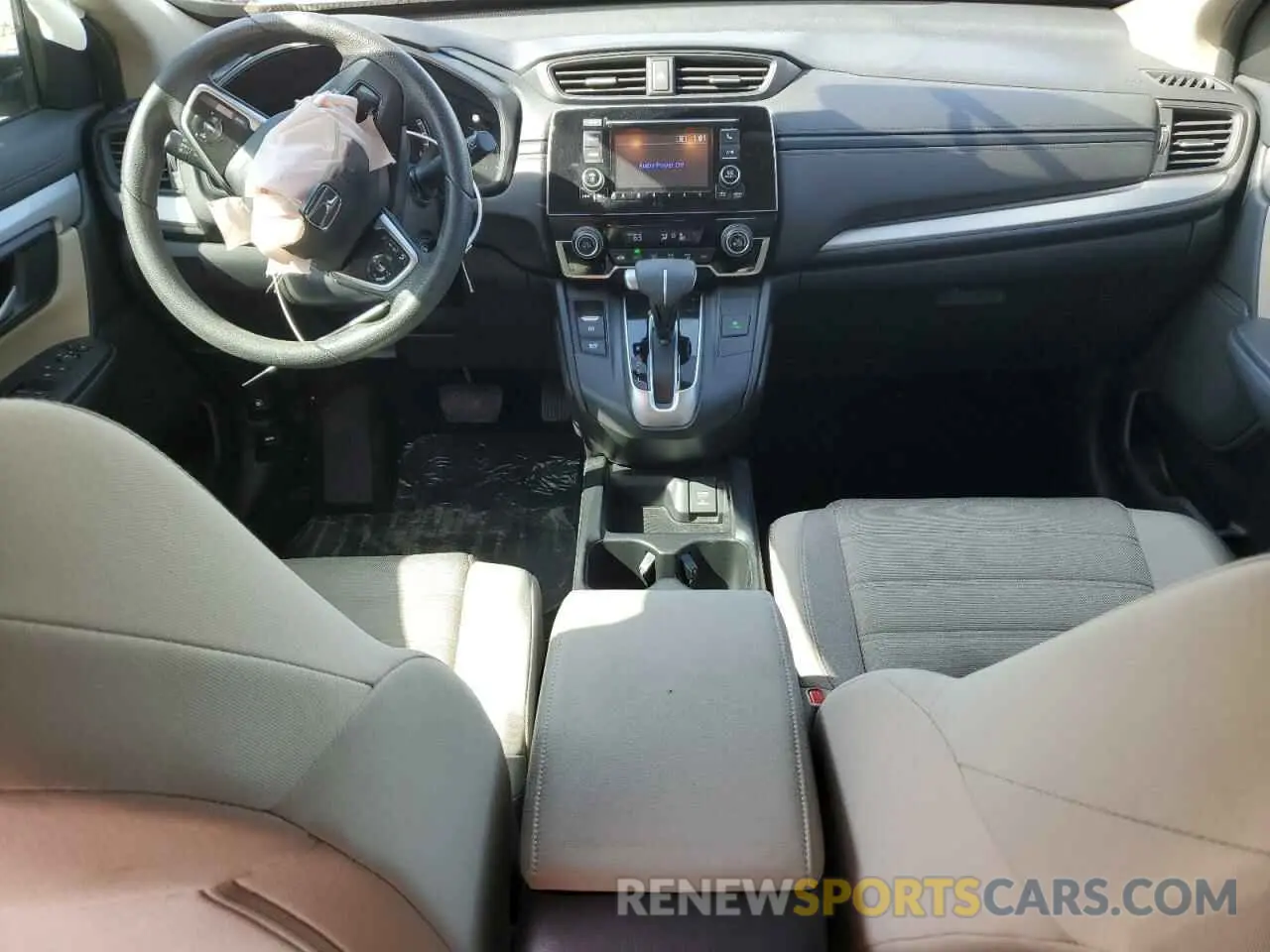 8 Photograph of a damaged car 2HKRW5H31KH405131 HONDA CRV 2019