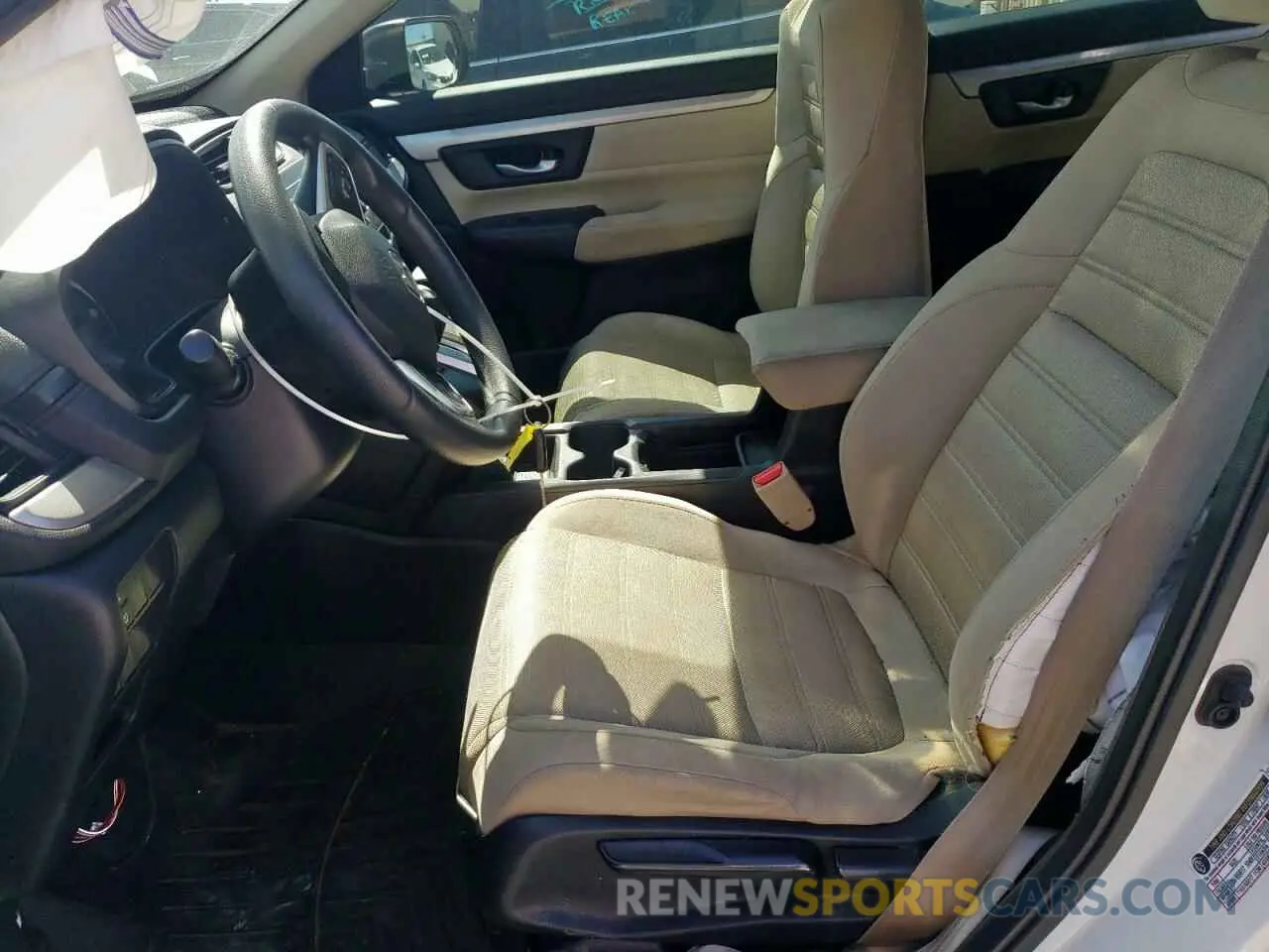 7 Photograph of a damaged car 2HKRW5H33KH416440 HONDA CRV 2019