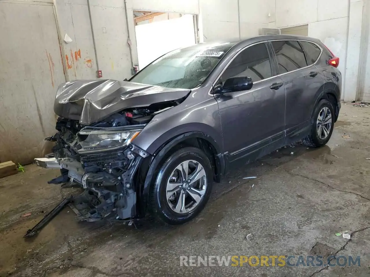 1 Photograph of a damaged car 2HKRW5H33KH419323 HONDA CRV 2019