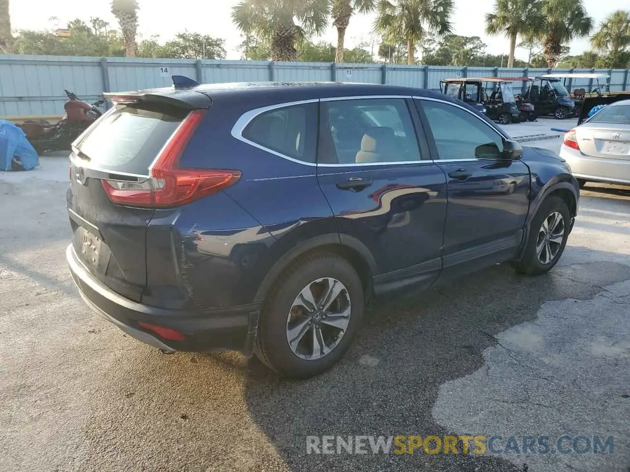 3 Photograph of a damaged car 2HKRW5H38KH412061 HONDA CRV 2019