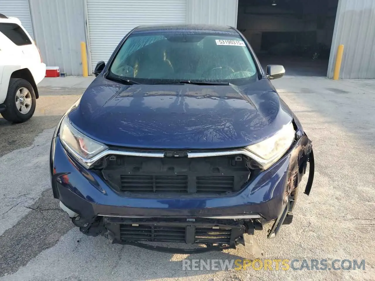 5 Photograph of a damaged car 2HKRW5H38KH412061 HONDA CRV 2019