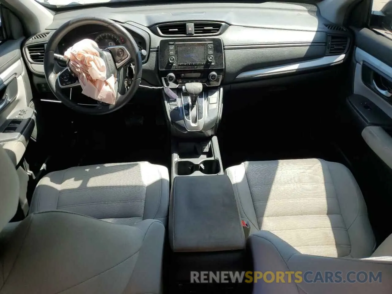 8 Photograph of a damaged car 2HKRW5H38KH412061 HONDA CRV 2019