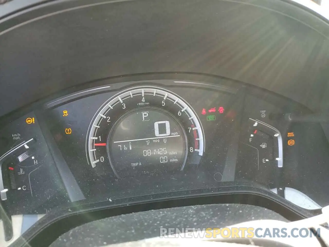 9 Photograph of a damaged car 2HKRW5H38KH418961 HONDA CRV 2019