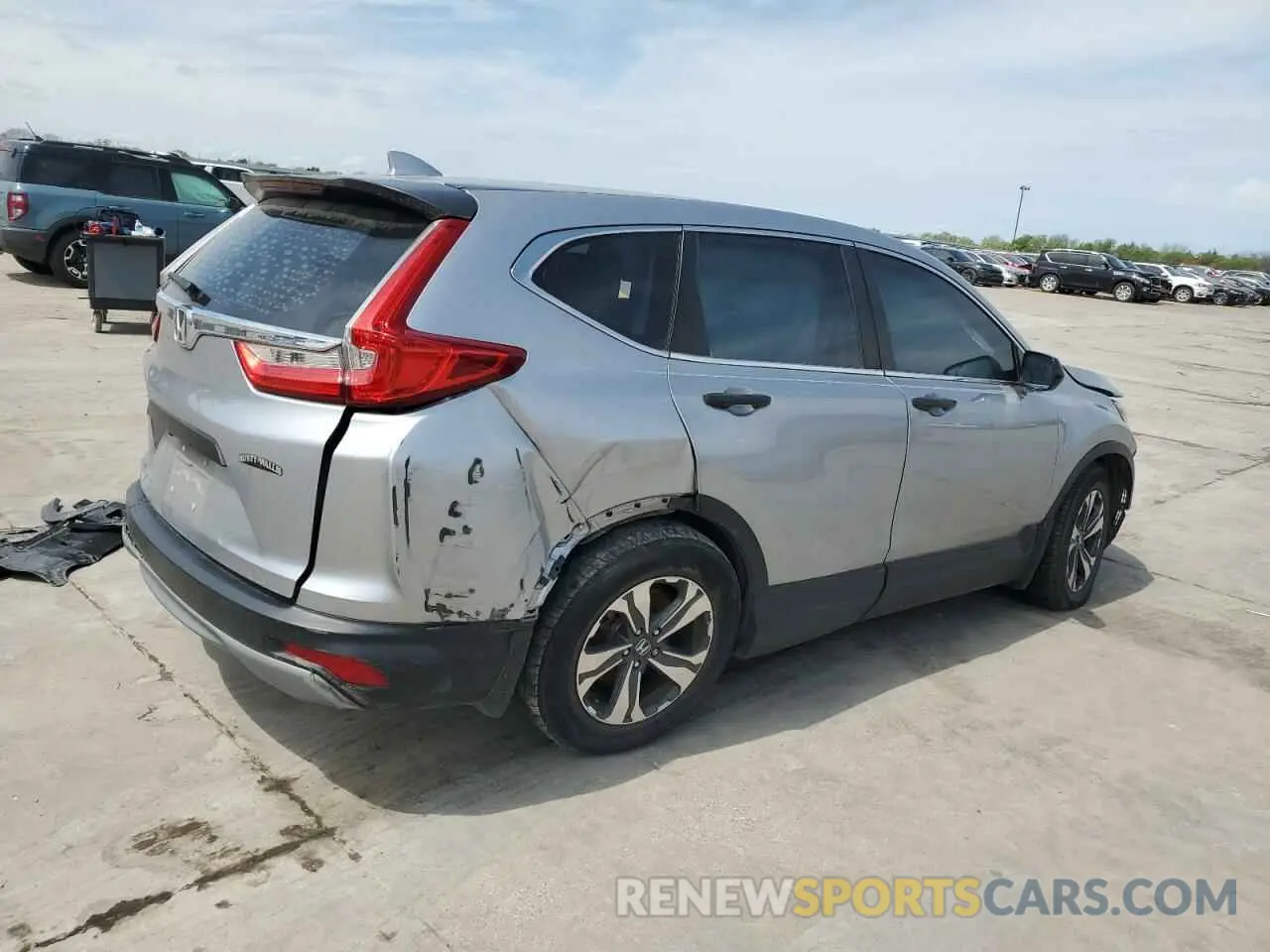3 Photograph of a damaged car 2HKRW5H39KH420010 HONDA CRV 2019