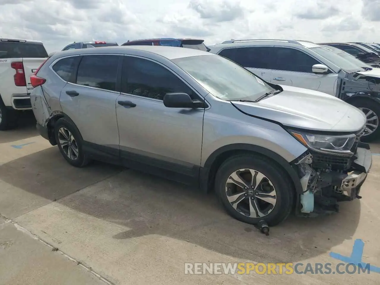4 Photograph of a damaged car 2HKRW5H39KH420010 HONDA CRV 2019