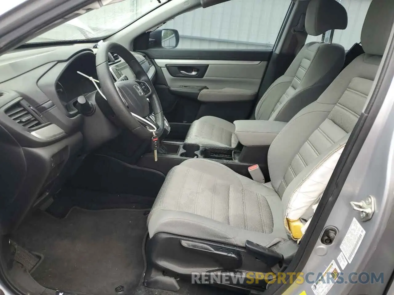 7 Photograph of a damaged car 2HKRW5H39KH420010 HONDA CRV 2019