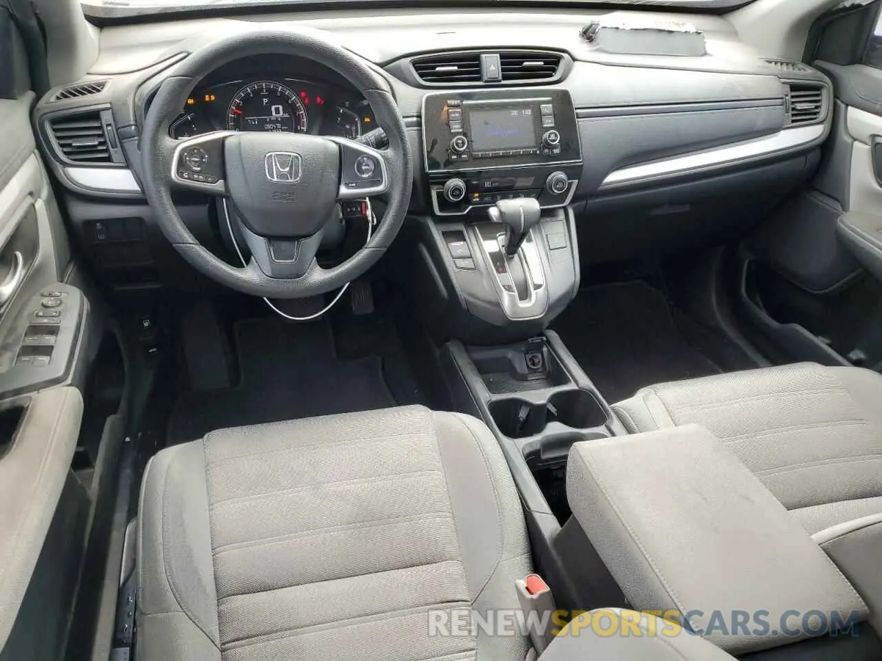 8 Photograph of a damaged car 2HKRW5H39KH420010 HONDA CRV 2019