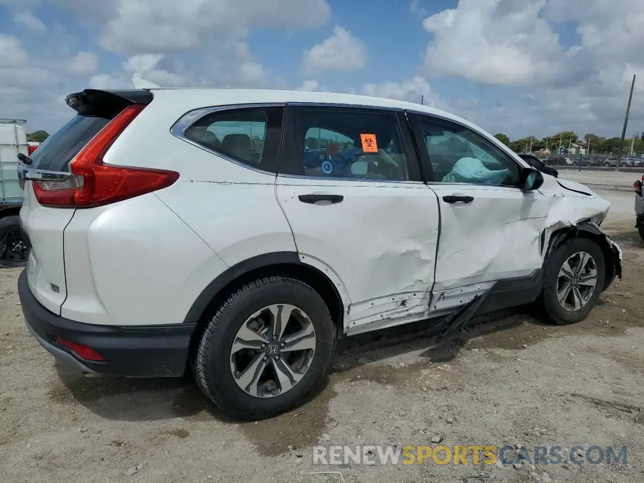 3 Photograph of a damaged car 2HKRW5H3XKH411672 HONDA CRV 2019