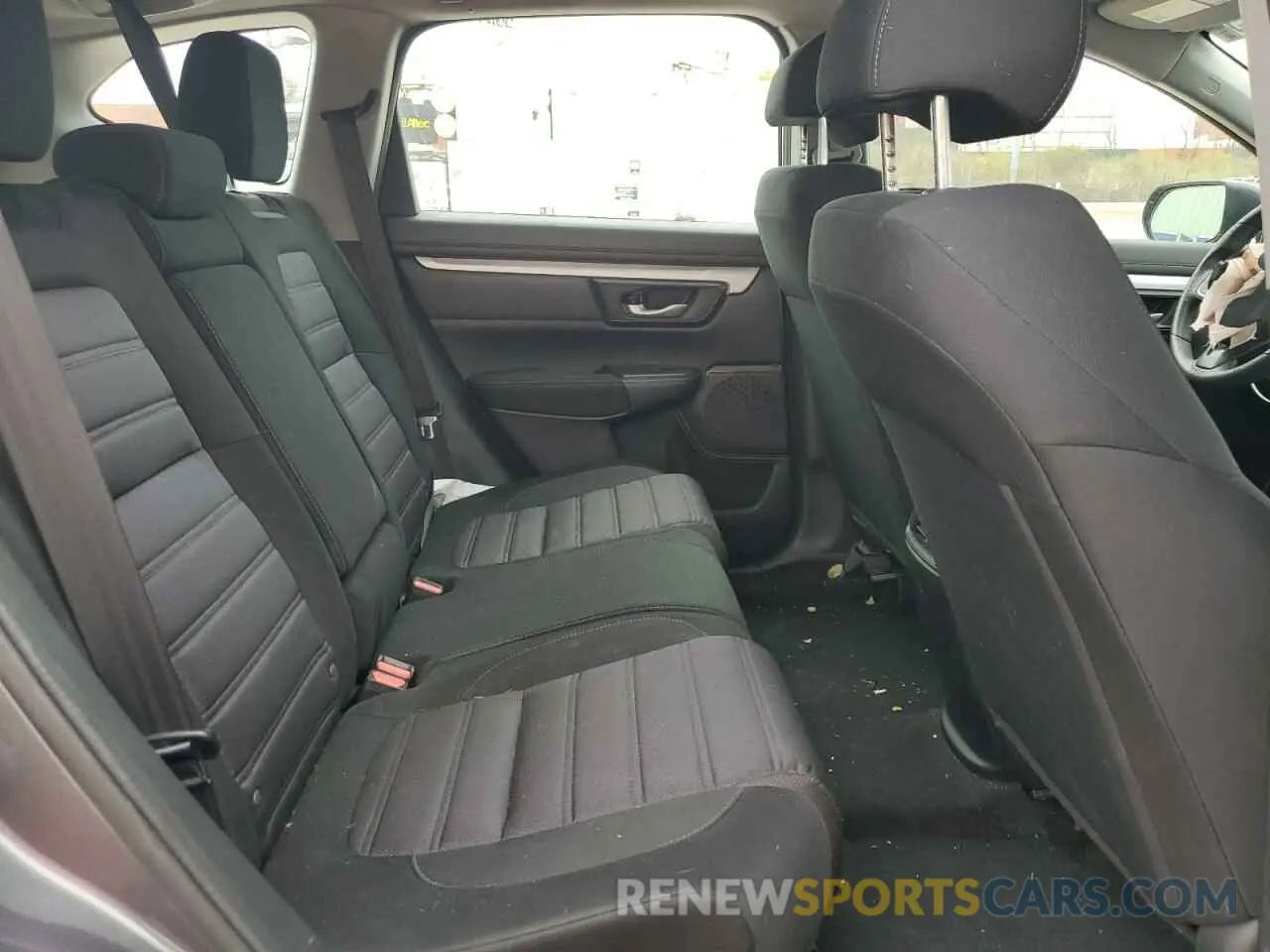 12 Photograph of a damaged car 2HKRW6H30KH220557 HONDA CRV 2019