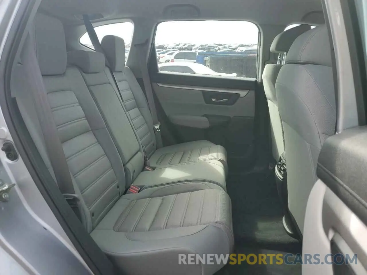 11 Photograph of a damaged car 2HKRW6H30KH224835 HONDA CRV 2019
