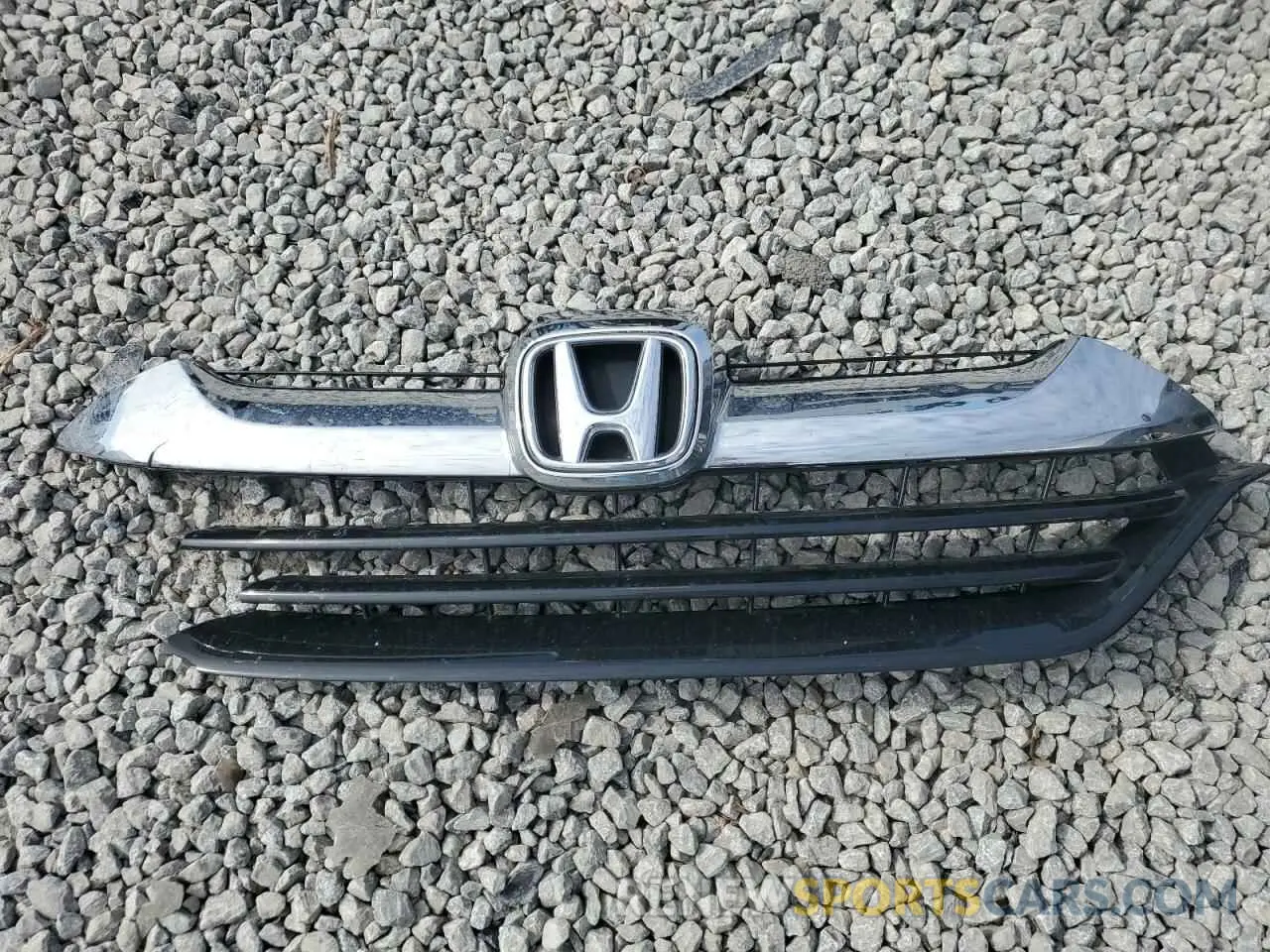 13 Photograph of a damaged car 2HKRW6H30KH224835 HONDA CRV 2019