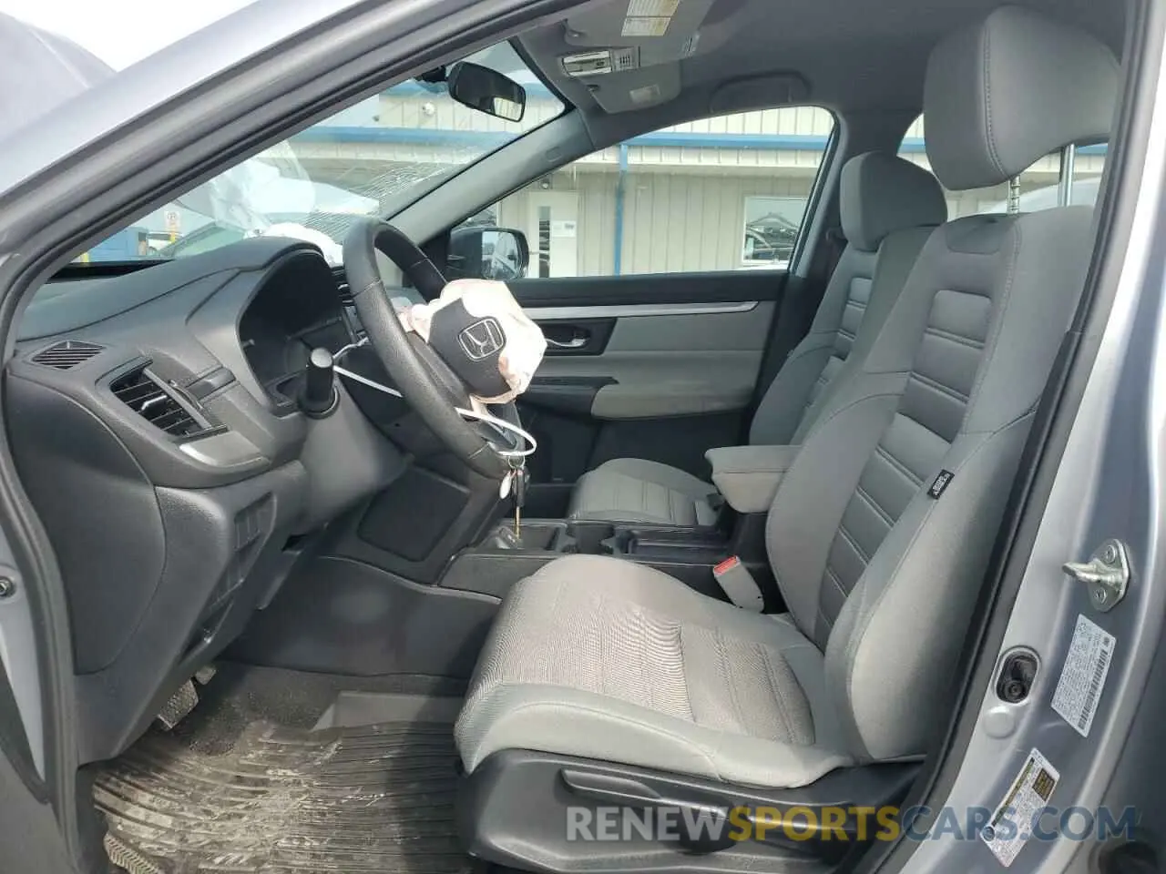 7 Photograph of a damaged car 2HKRW6H30KH224835 HONDA CRV 2019