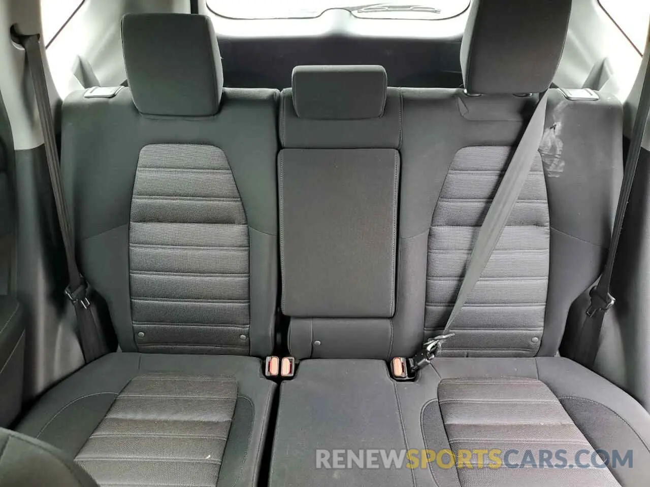 10 Photograph of a damaged car 2HKRW6H30KH227069 HONDA CRV 2019