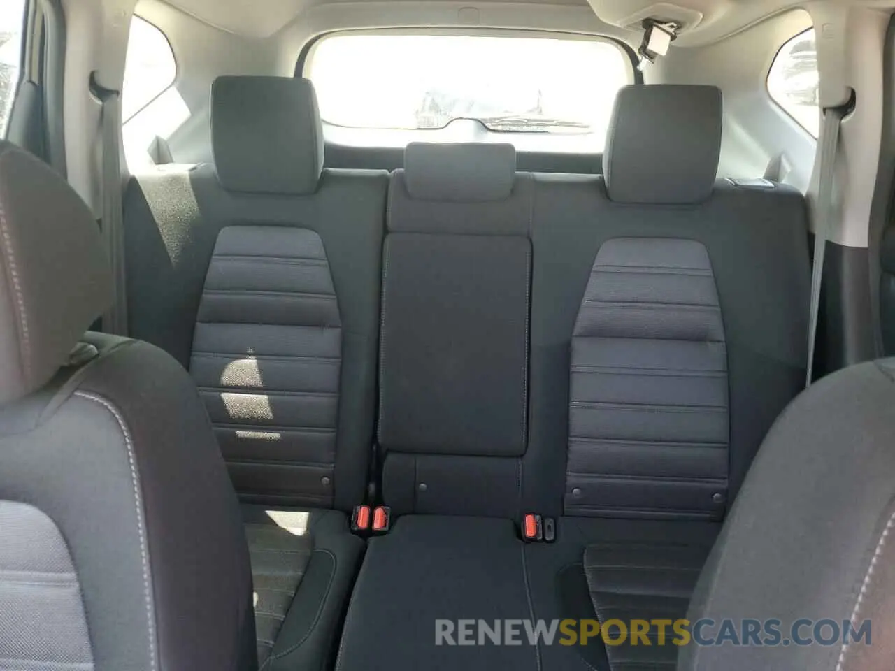 10 Photograph of a damaged car 2HKRW6H32KH230720 HONDA CRV 2019