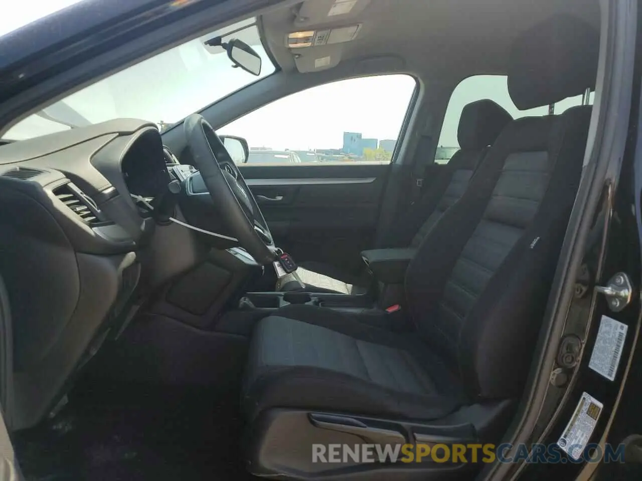 7 Photograph of a damaged car 2HKRW6H32KH230720 HONDA CRV 2019