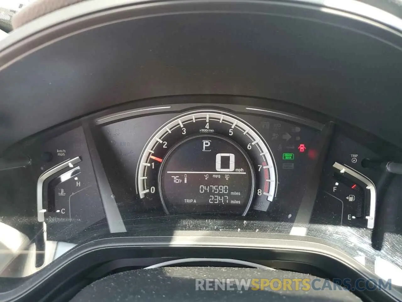 9 Photograph of a damaged car 2HKRW6H32KH230720 HONDA CRV 2019