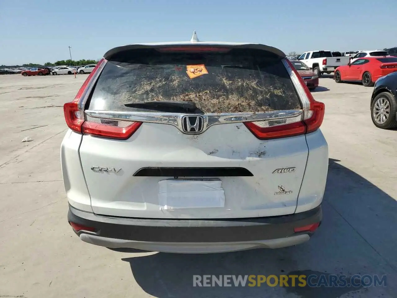 6 Photograph of a damaged car 2HKRW6H36KH202046 HONDA CRV 2019