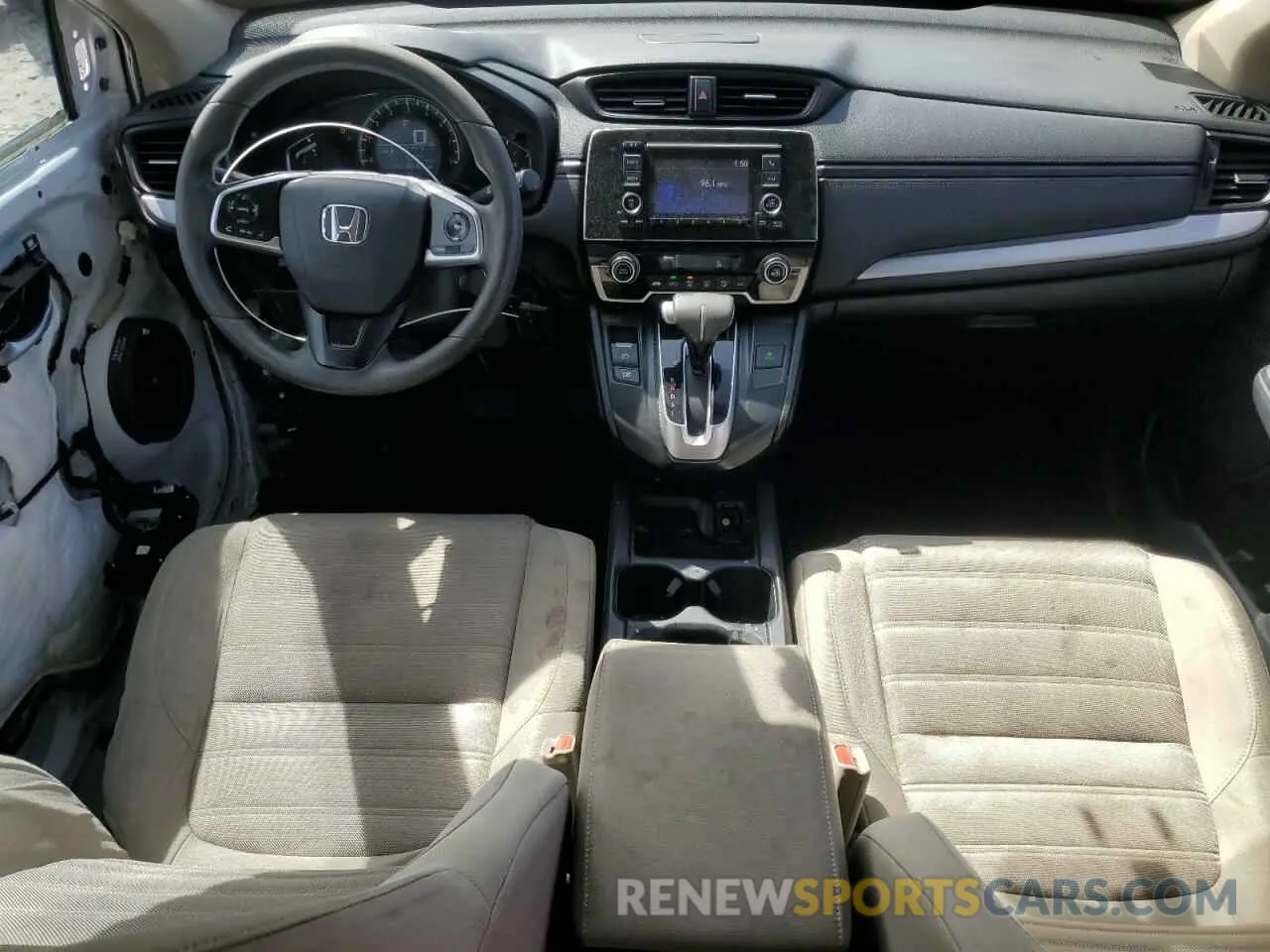 8 Photograph of a damaged car 2HKRW6H37KH218854 HONDA CRV 2019