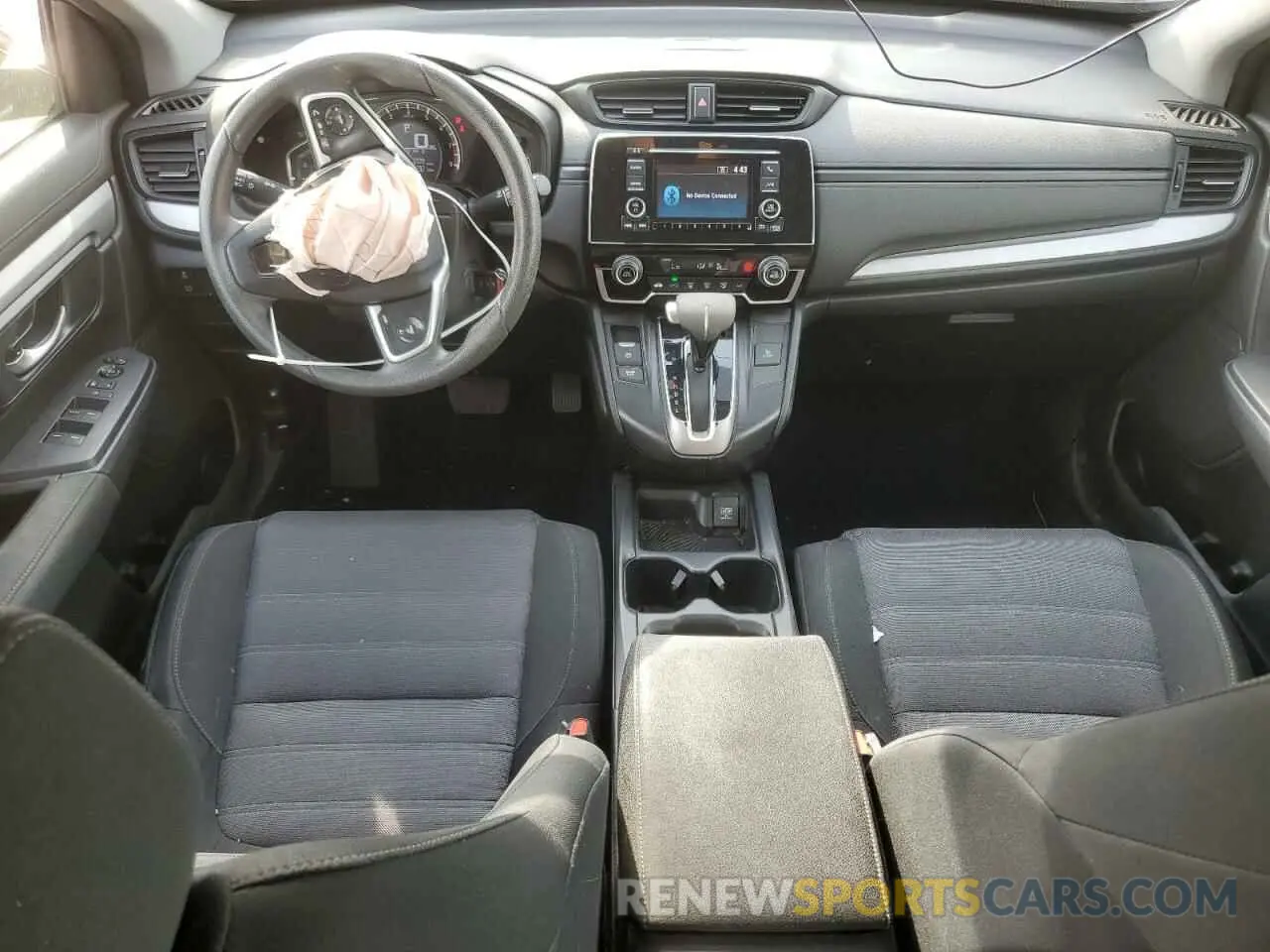 8 Photograph of a damaged car 2HKRW6H37KH219034 HONDA CRV 2019