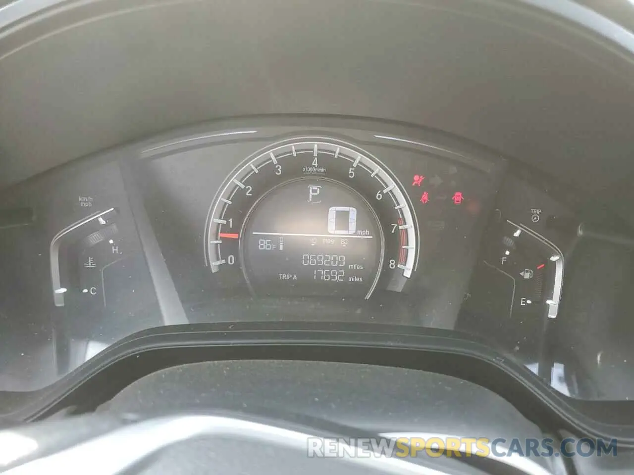 9 Photograph of a damaged car 2HKRW6H37KH219034 HONDA CRV 2019