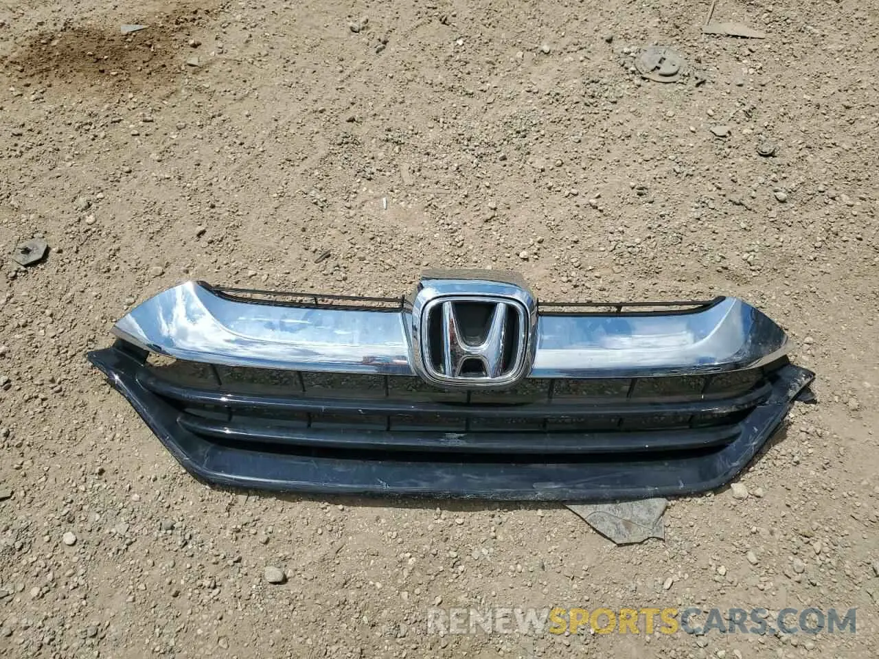 12 Photograph of a damaged car 2HKRW6H38KH200380 HONDA CRV 2019