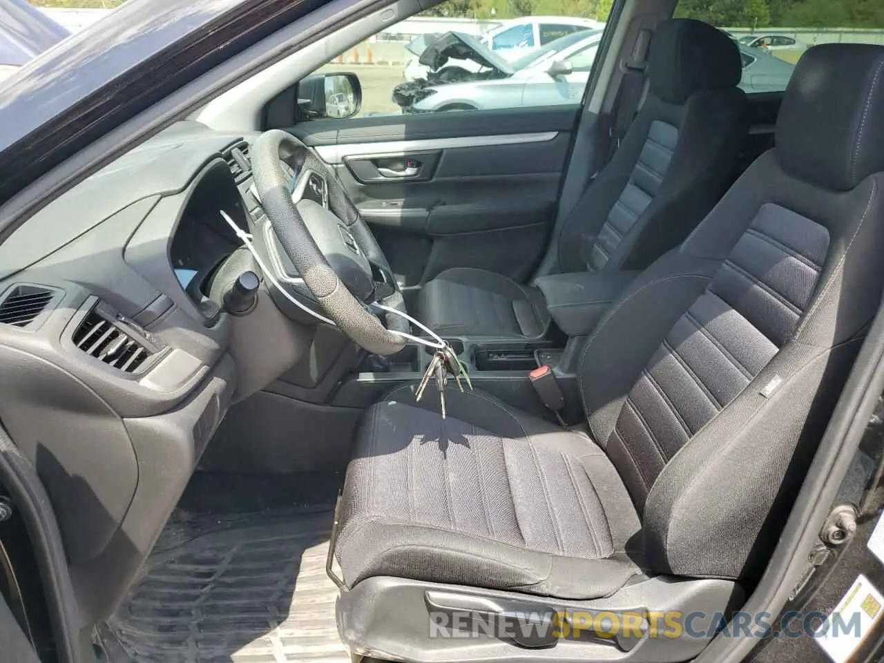7 Photograph of a damaged car 2HKRW6H38KH200380 HONDA CRV 2019