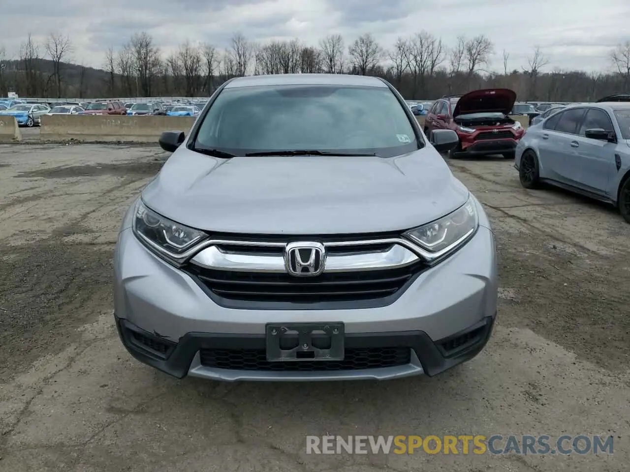 5 Photograph of a damaged car 2HKRW6H38KH211752 HONDA CRV 2019