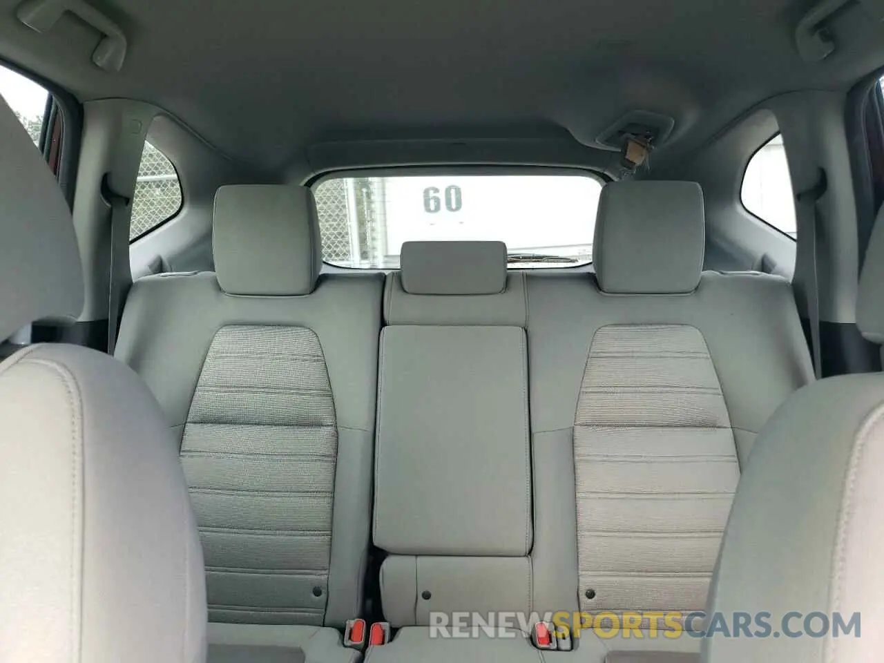 10 Photograph of a damaged car 2HKRW6H39KH226180 HONDA CRV 2019