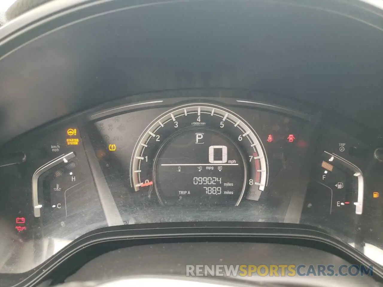 9 Photograph of a damaged car 2HKRW6H39KH226180 HONDA CRV 2019
