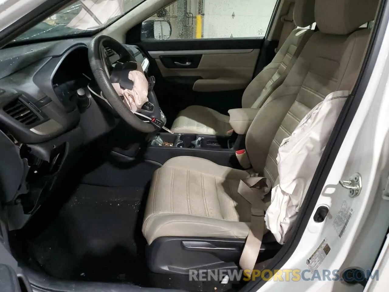7 Photograph of a damaged car 2HKRW6H3XKH234448 HONDA CRV 2019