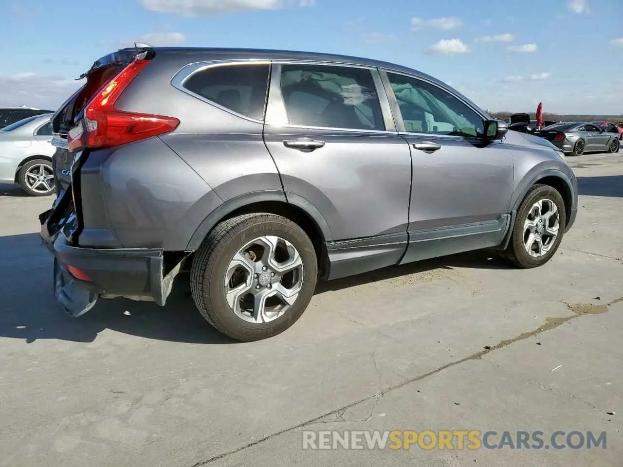 3 Photograph of a damaged car 5J6RW1H50KA007033 HONDA CRV 2019