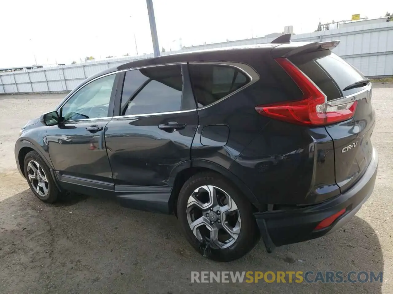 2 Photograph of a damaged car 5J6RW1H50KA027086 HONDA CRV 2019